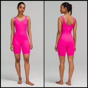 EUC Lululemon Align Bodysuit 8" in Sonic Pink
